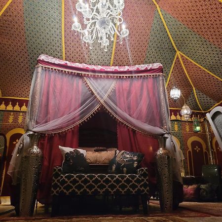 Magical Moroccan Tent With Pool Close To The Beach Fort Pierce Kültér fotó