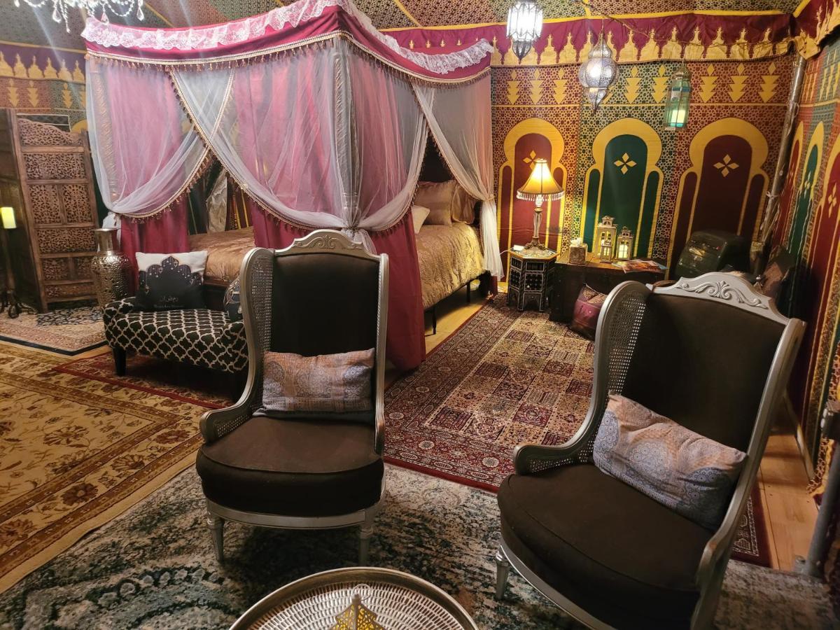 Magical Moroccan Tent With Pool Close To The Beach Fort Pierce Kültér fotó