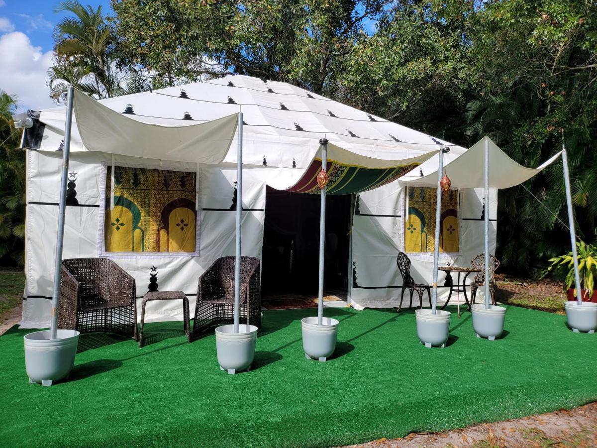 Magical Moroccan Tent With Pool Close To The Beach Fort Pierce Kültér fotó